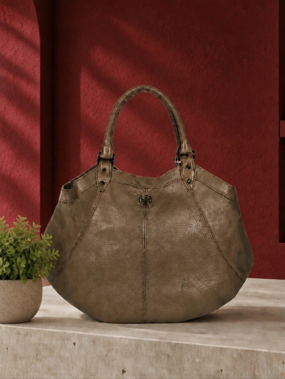 TORY BURCH X-LARGE, TEXTURED LEATHER HOBO SHOULDER BAG Oversized Lux